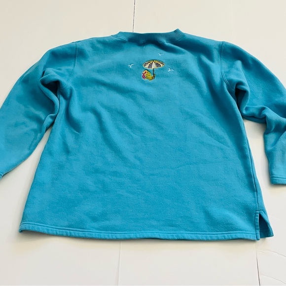 Quacker Factory Vintage Beach Chair Two Sided Sweatshirt Light Blue Size Small - Picture 12 of 12